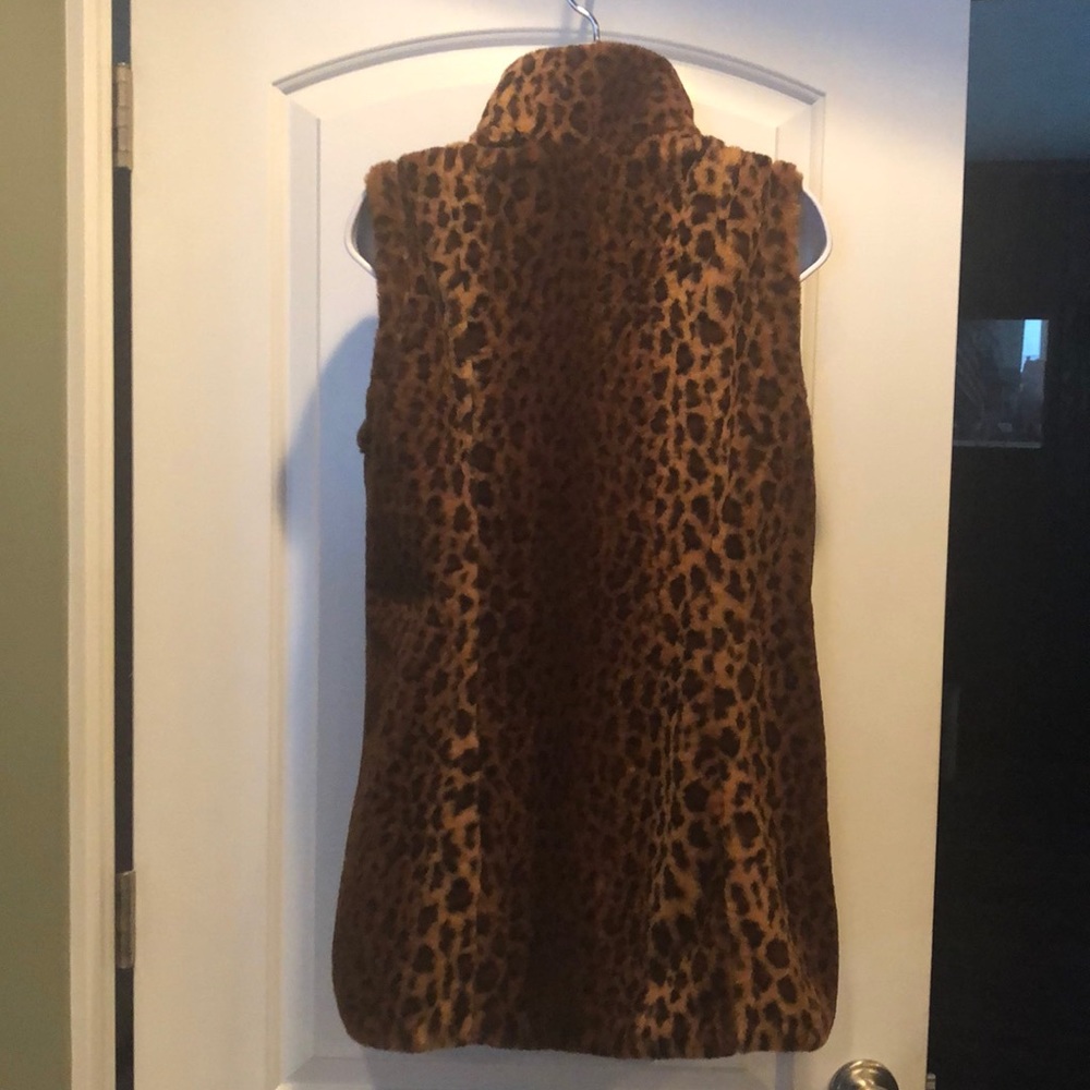 NWOT WESTPORT REVERSIBLE VEST, XS